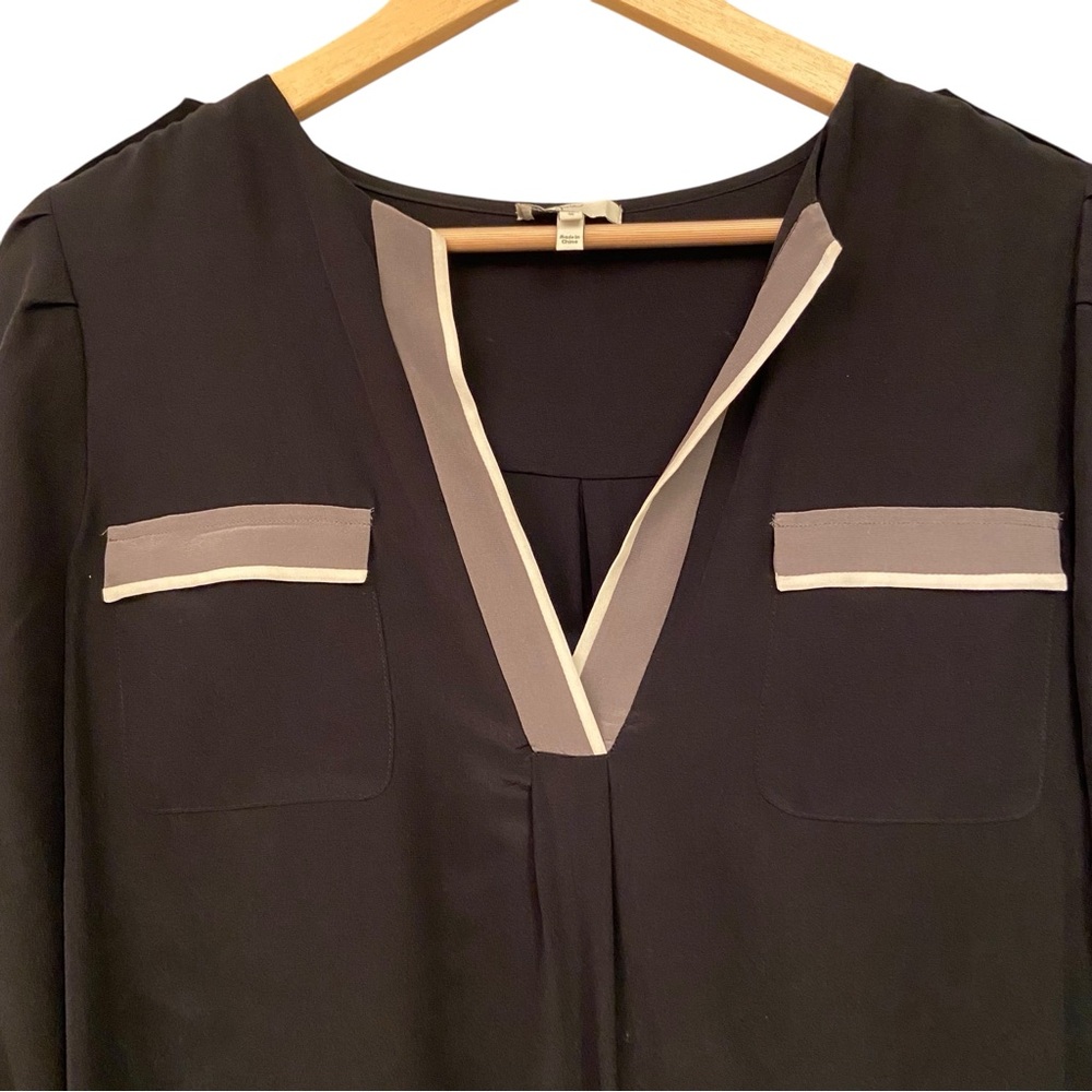 Joie Elegant Black Blouse with Cream Details - Picture 2 of 4